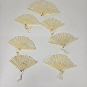 Pleasant Company American Girl Samantha Birthday Party Treats Lace Fans Set Of 7